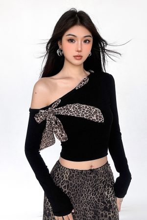 Vintage Leopard Print Tie Shoulder Long Sleeve Off-Shoulder T-Shirt - Waist-Defining Black Top for Spring Autumn Fashion 2025