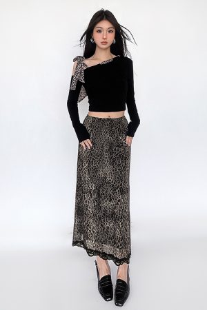 Vintage Leopard Print Tie Shoulder Long Sleeve Off-Shoulder T-Shirt - Waist-Defining Black Top for Spring Autumn Fashion 2025