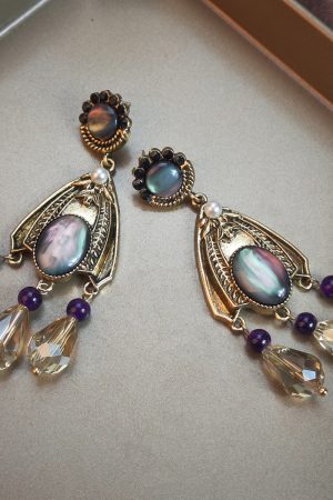 Vintage Light Luxury Diamond-Studded Oval Water Drop Tassel Crystal Earrings for Elegant Evening Wear