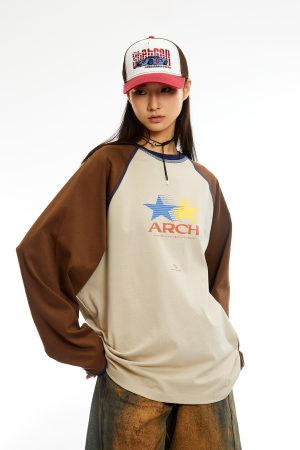 Vintage Logo Raglan Sleeve Long Tee with Roaring Beast Design - 90s Inspired Streetwear Top