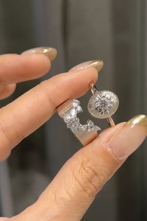 Vintage Mid-Century Diamond Textured Stacked Ring, Minimalist Open Finger Design, Unique Statement Jewelry