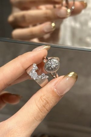 Vintage Mid-Century Diamond Textured Stacked Ring, Minimalist Open Finger Design, Unique Statement Jewelry