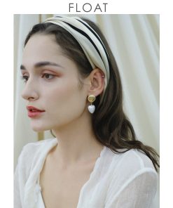 Vintage Minimalist Long Heart-Shaped Pearl Pendant Earrings - Retro 925 Silver Metal Ear Clips for Women