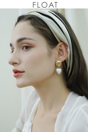 Vintage Minimalist Long Heart-Shaped Pearl Pendant Earrings - Retro 925 Silver Metal Ear Clips for Women