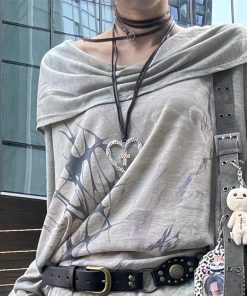 Vintage Multi-Layered Heart Cross Necklace for Women, Exaggerated Hoodie Chain, Long Sweater Chain, Y2K European American Style