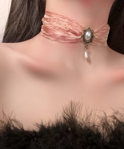 Vintage Palace Style Pearl Pendant Necklace, Sheer Silk Ethnic Choker, Elegant Neck Chain, Boho Jewelry Accessory