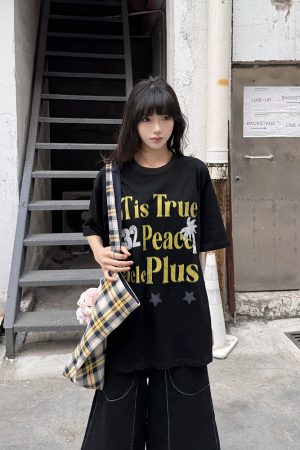 Vintage Patch Print Short Sleeve T-Shirt | Unisex Loose Oversized Casual Top | Retro 90s Style