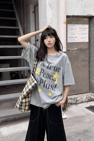 Vintage Patch Print Short Sleeve T-Shirt | Unisex Loose Oversized Casual Top | Retro 90s Style