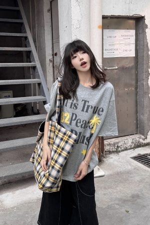 Vintage Patch Print Short Sleeve T-Shirt | Unisex Loose Oversized Casual Top | Retro 90s Style