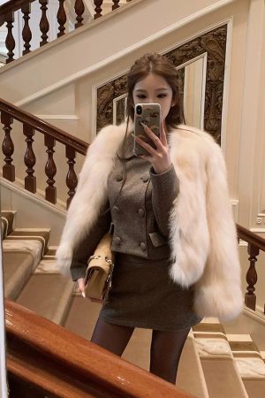Vintage Plaid Doll Collar Woolen Top and Skirt Women's Set - Chic Temperament Winter Outfit