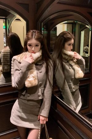 Vintage Plaid Doll Collar Woolen Top and Skirt Women's Set - Chic Temperament Winter Outfit