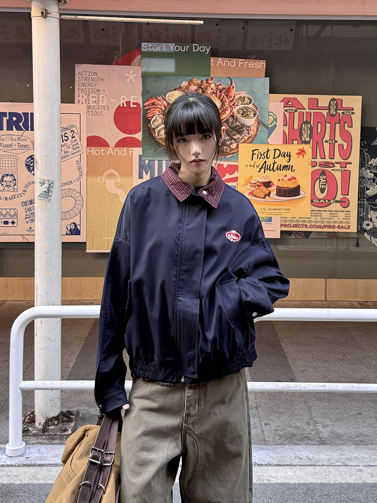 Vintage Plaid Spliced Lapel Jacket for Women and Men - Thin Barn Style Outerwear for Spring and Autumn, Unique Design Vintage Plaid Spliced Lapel Jacket for Women and Men - Thin Barn Style Outerwear for Spring and Autumn, Unique Design