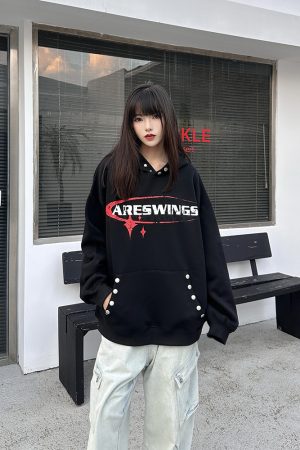 Vintage Print American High Street Hoodie - Unisex Loose Retro Sweatshirt, Niche Design, Trendy 90s Inspired Fashion