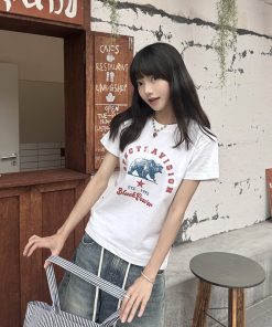 Vintage Print Slim Fit Shoulder T-Shirt for Women - American Retro Short Sleeve Round Neck Top, Trendy 90s Y2K Style