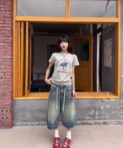 Vintage Print Slim Fit Shoulder T-Shirt for Women - American Retro Short Sleeve Round Neck Top, Trendy 90s Y2K Style