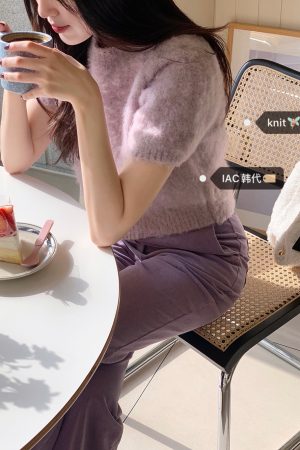Vintage Purple Short-Sleeve Knitted Top in Wool - IAC Korean Style Fashion Essential for a Timeless Look