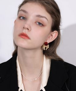 Vintage Red Square Diamond Metal Woven Bow Earrings for Women, 925 Silver Clip-On Design, Perfect for New Year Celebrations