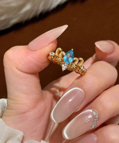 Vintage Retro Chinese Style Blue Tear Crown Water Drop Ring for Women - Antique Exquisite Index Finger Jewelry 2025
