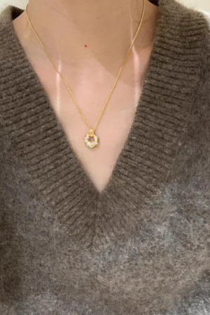 Vintage Retro Textured Diamond-Studded Twisted Necklace for Women, Exquisite Collarbone Chain, 2025 Fashion Statement Piece