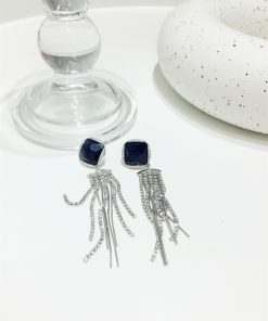 Vintage Rhinestone Metal Tassel Earrings - Black Rope Diamond Geometric Design for Trendy Fashion Lovers - Slimming Face Accessories