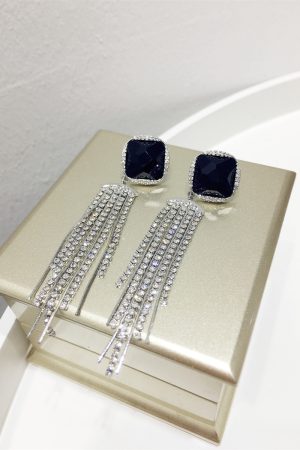 Vintage Rhinestone Metal Tassel Earrings - Black Rope Diamond Geometric Design for Trendy Fashion Lovers - Slimming Face Accessories