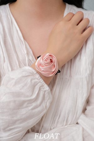 Vintage Rose Floral Hair Clip with Side Bow - Girly Pink Hair Accessory for Women, High-End Feel, Perfect for 90s and Y2K Styles