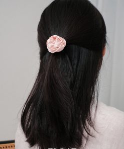 Vintage Rose Floral Hair Clip with Side Bow - Girly Pink Hair Accessory for Women, High-End Feel, Perfect for 90s and Y2K Styles