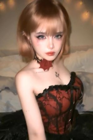Vintage Rose Flower Choker for Women with Thorns, Adjustable Dark Style Necklace, Sexy Neck Strap Collar