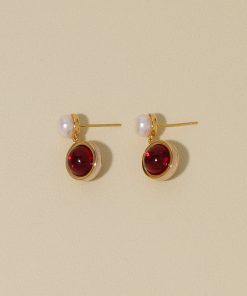 Vintage Round Red Earrings with Natural Pearl, High-End French Style Studs, Elegant Accessories for New Year Celebrations