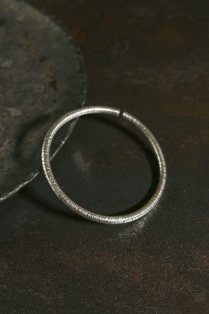 Vintage Silver Open Bracelet - Adjustable Unisex Wristband, Trendy Accessory Inspired by 90s and Y2K Styles