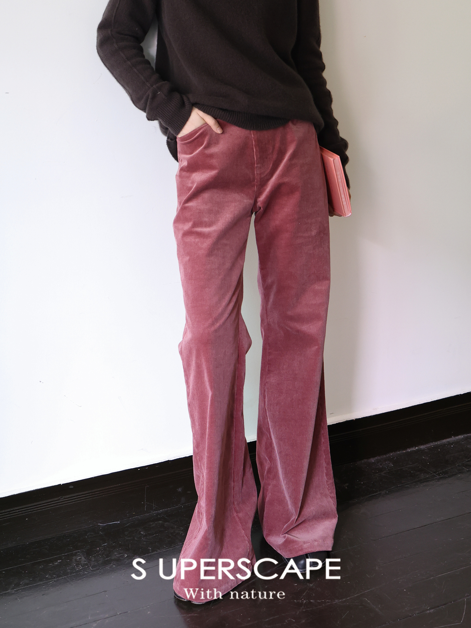 Vintage Slim-Fit Corduroy Flared Pants for Women - 90s Inspired Retro Style Trousers Vintage Slim-Fit Corduroy Flared Pants for Women - 90s Inspired Retro Style Trousers