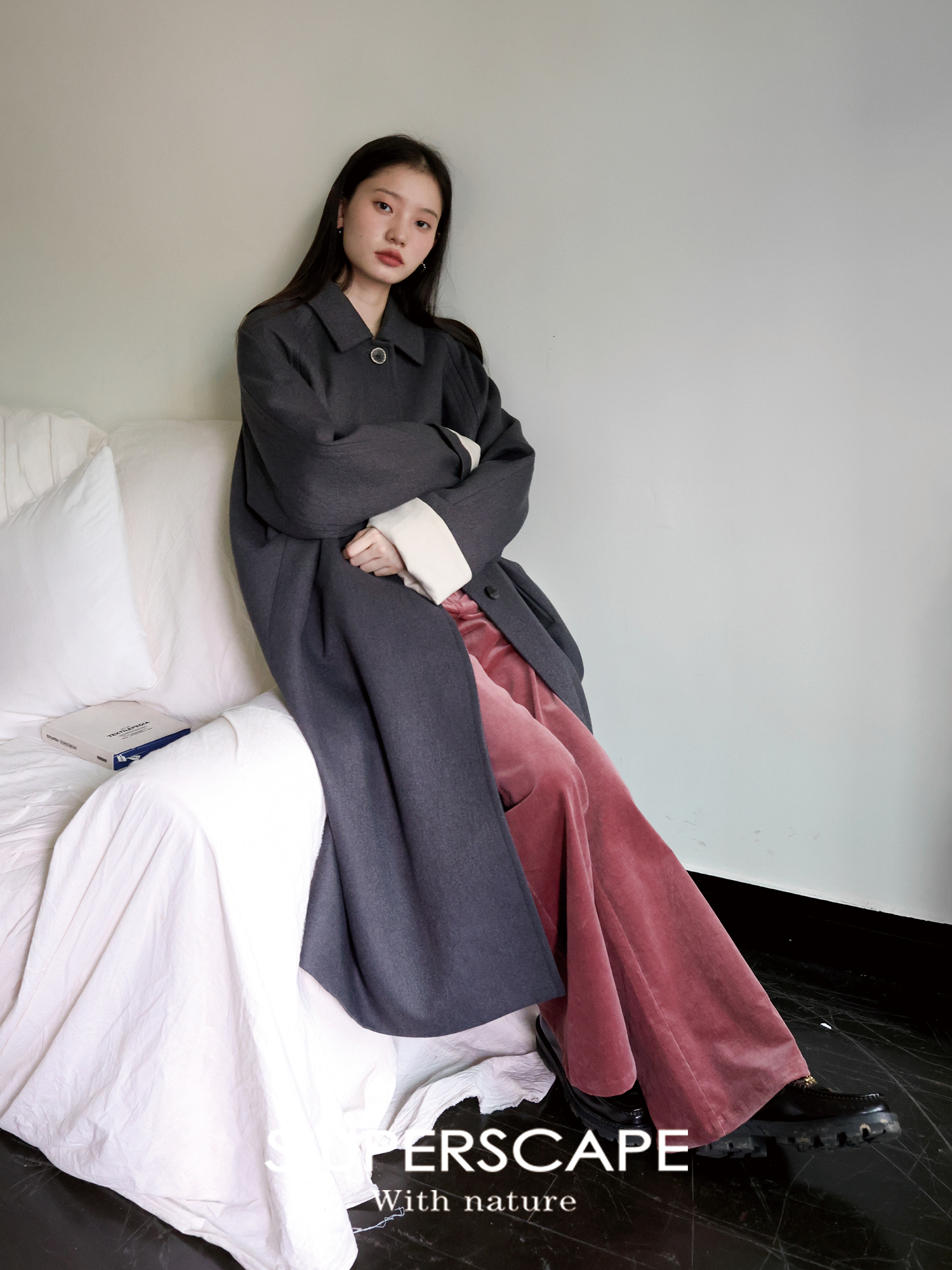 Vintage Slim-Fit Corduroy Flared Pants for Women - 90s Inspired Retro Style Trousers Vintage Slim-Fit Corduroy Flared Pants for Women - 90s Inspired Retro Style Trousers