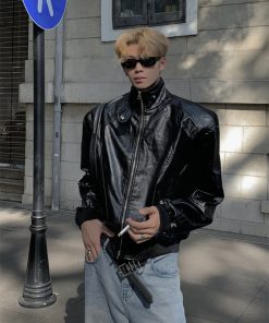 Vintage Stand Collar Leather Jacket for Men and Women, High-End Loose Fit with Shoulder Pads, Short Motorcycle Coat for Spring and Autumn