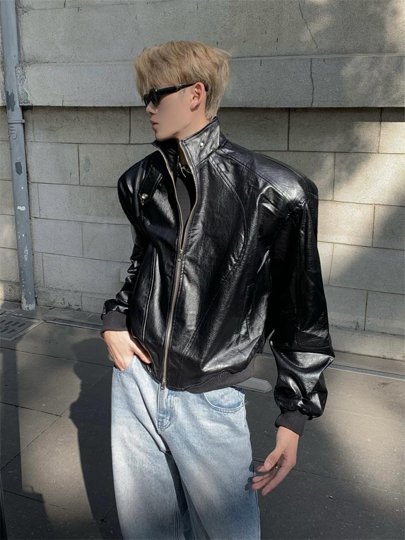 Vintage Stand Collar Leather Jacket for Men and Women, High-End Loose Fit with Shoulder Pads, Short Motorcycle Coat for Spring and Autumn Vintage Stand Collar Leather Jacket for Men and Women, High-End Loose Fit with Shoulder Pads, Short Motorcycle Coat for Spring and Autumn