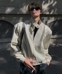 Vintage Stand Collar Leather Jacket for Men and Women, High-End Loose Fit with Shoulder Pads, Short Motorcycle Coat for Spring and Autumn