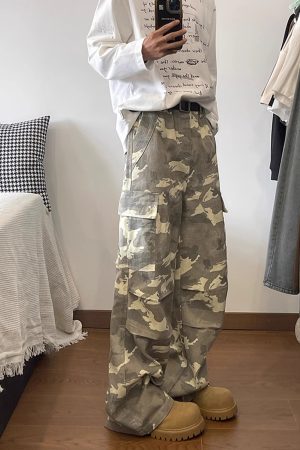 Vintage Street Style Distressed Multi-Pocket Camouflage Cargo Pants for Men - Cleanfit Casual 90s Inspired Fashion