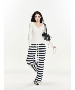 Vintage Striped Wide-Leg Sweatpants for Women - Comfortable Loose Fit Autumn Fashion Pants