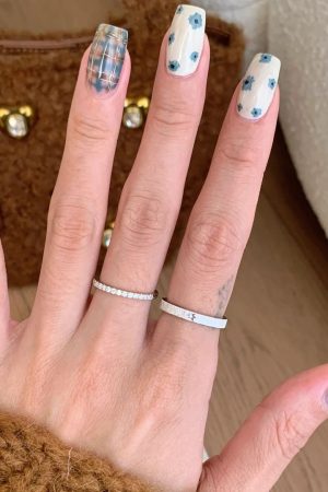 Vintage-Style Adjustable Eight-Pointed Star Ring for Women, High-End Niche Jewelry, Trendy 2025 Design