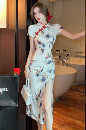 Vintage Summer Qipao Dress for Young Women, Crane Print, Sexy Side Slit, Mid-Length, Elegant 90s Inspired Design