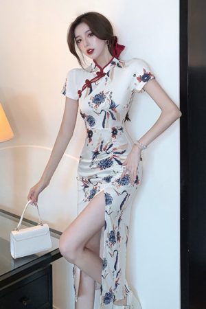Vintage Summer Qipao Dress for Young Women, Crane Print, Sexy Side Slit, Mid-Length, Elegant 90s Inspired Design