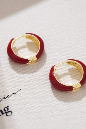 Vintage Wine Red Small Hoop Earrings - French Minimalist Design, High-End Temperament, Versatile Jewelry for Women