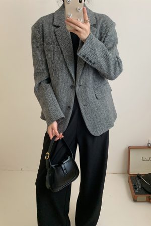 Vintage Woolen Houndstooth Suit Jacket for Women - Padded Shoulder Loose Fit Blazer for Autumn and Winter Fashion