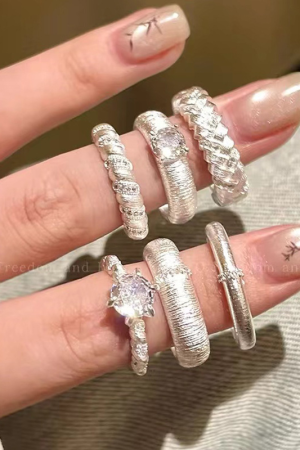 Vintage Zirconia Brushed Ring for Women - Lightweight Luxury Stacking Ring for Index Finger, 2025 Trendy Versatile Design