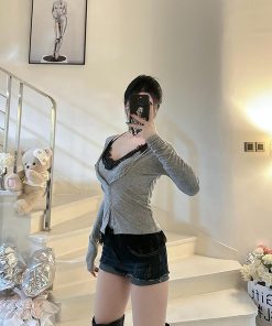 Waist-Cinching Slim-Fit Lace Vest Two-Piece Set - Trendy Cardigan Outfit for Y2K and Korean Style Fashion