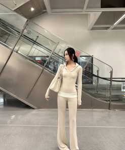 Warm Fleece Brushed Deerskin Supermodel Set - High-End Autumn Winter Two-Piece Top & Flared Long Pants for Chic Style