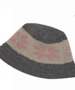 Warm Knitted Crochet Fisherman Bucket Hat with Nordic Snowflakes â€“ Korean Style Winter Accessory for Cozy Fashion