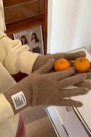 Warm Korean Style Five-Finger Touchscreen Knitted Gloves for Women - Winter 2025 Windproof and Frostproof Cycling Accessories