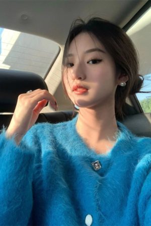 Warm Pumpkin Blue Knitted Cardigan for Women â€“ Soft Alpaca Wool Cashmere Sweater Coat for Autumn and Winter Fashion