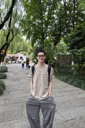 Water-Washed Letter Print Short Sleeve T-Shirt for Men - Summer American Vintage Loose Casual Style