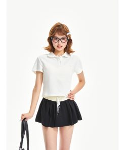 White Basic Cropped T-Shirt for Early Autumn 2025 - Slim-Fit Short Sleeve Top in Niche Style, Perfect for 90s and Y2K Fashion